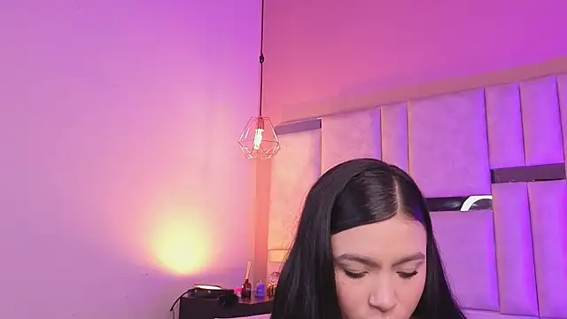 kylie river online show from May 2026 11:36:01 AM