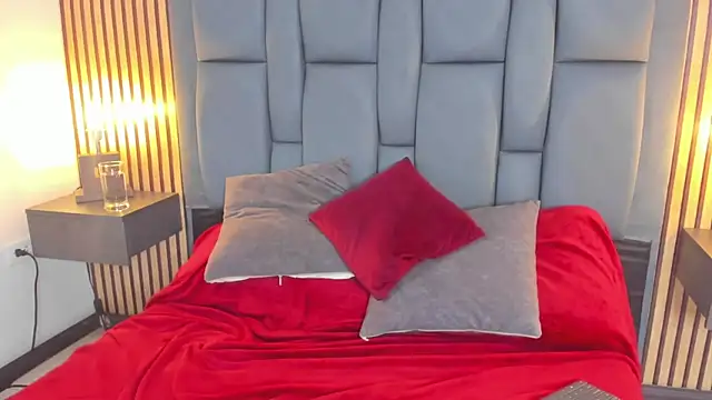 Snapshot of Angelic_serenity chatting on December 2025 07:19:02 PM Angelic serenity online show from December 2025 07:19:02 PM