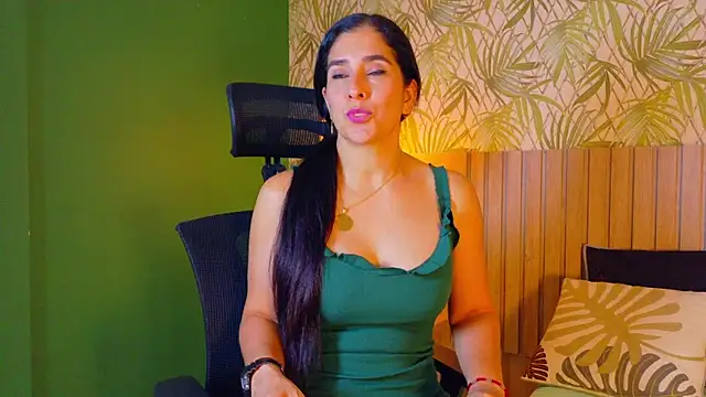 Sunny River online show from May 2026 03:18:02 PM