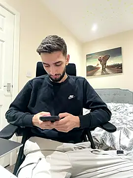 Juliann69Ramiro online show from January 2026 07:39:01 PM