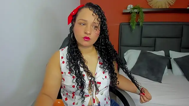 Snapshot of yera_curry chatting on December 2025 12:09:01 PM yera curry online show from December 2025 12:09:01 PM