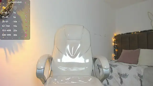 Archie 77 online show from December 2025 07:32:01 PM