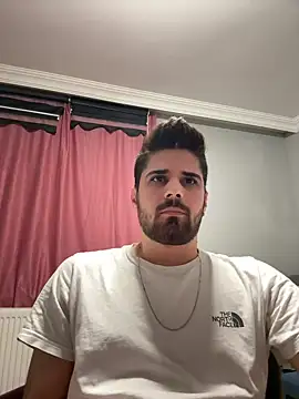 berke3424 online show from May 2026 10:15:02 PM