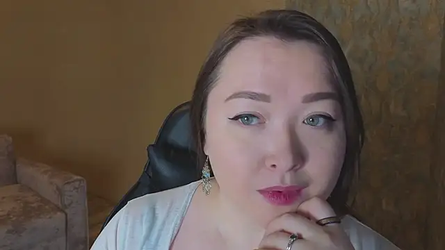 DianaLure online show from December 2025 01:33:02 AM