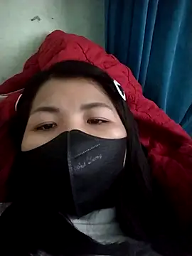 Snapshot of Thikshow2k chatting on December 2025 05:57:01 AM Thikshow2k online show from December 2025 05:57:01 AM