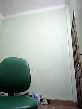 Snapshot of Thikshow2k chatting on December 2025 12:06:01 AM Thikshow2k online show from December 2025 12:06:01 AM