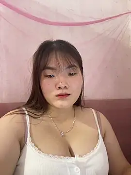 Snapshot of Moonlight_see123 chatting on December 2025 02:34:01 PM Moonlight see123 online show from December 2025 02:34:01 PM