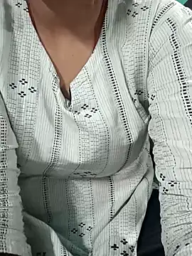 teena-11 online show from May 2026 11:31:02 AM