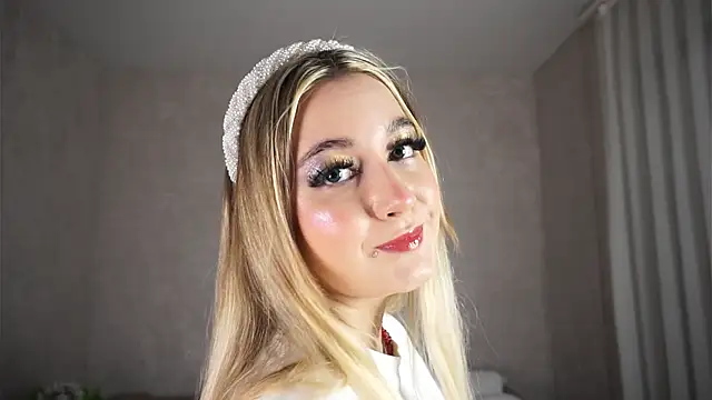 AlessandraPatel online show from December 2025 05:02:02 AM