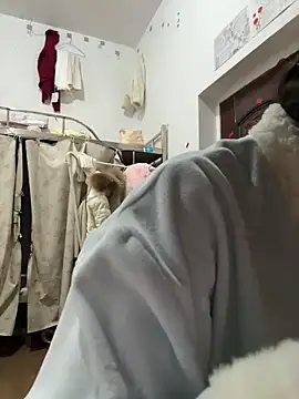 Snapshot of Kawaii-P chatting on December 2025 09:27:02 AM Kawaii-P online show from December 2025 09:27:02 AM