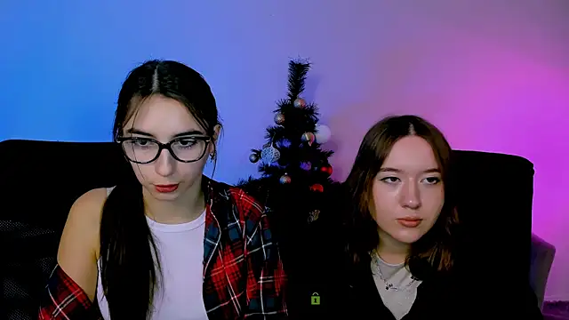 Snapshot of mila_firee chatting on December 2025 12:10:01 PM mila firee online show from December 2025 12:10:01 PM