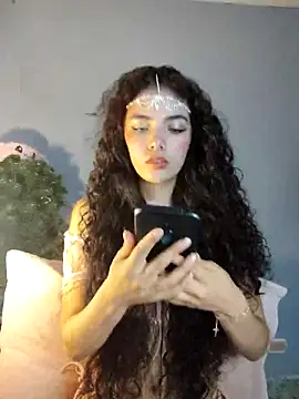 Snapshot of Alii_tay chatting on December 2025 09:03:01 AM Alii tay online show from December 2025 09:03:01 AM