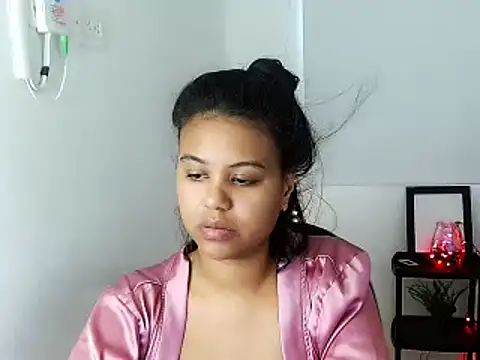 Shawnycarson online show from June 2026 05:57:02 PM