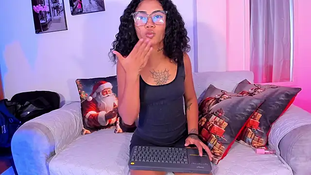 Paulete  W online show from December 2025 01:15:01 PM