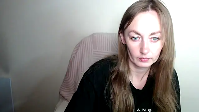 LiaSeass  online show from May 2026 11:47:01 AM
