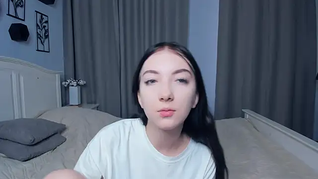 Snapshot of JanettVeld chatting on December 2025 10:08:02 AM JanettVeld online show from December 2025 10:08:02 AM