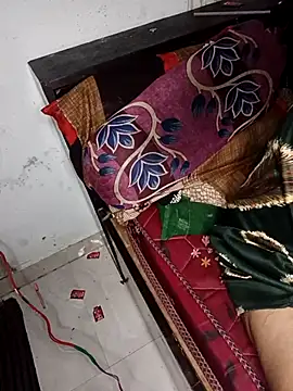 Snapshot of Desi_bhabhi299 chatting on April 2026 07:58:02 PM Desi bhabhi299 online show from April 2026 07:58:02 PM