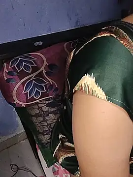 Snapshot of Desi_bhabhi299 chatting on July 2026 05:17:01 PM Desi bhabhi299 online show from July 2026 05:17:01 PM