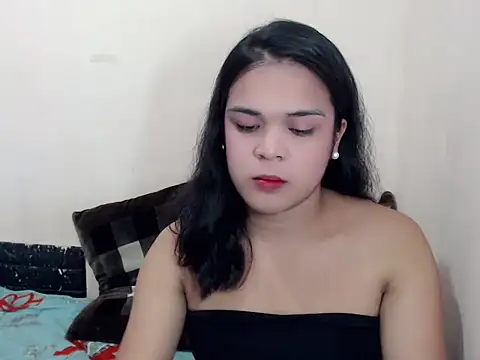 Snapshot of stripyapril chatting on December 2025 12:09:01 PM stripyapril online show from December 2025 12:09:01 PM