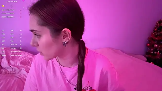 Snapshot of MiaBlanko chatting on February 2026 08:13:02 AM MiaBlanko online show from February 2026 08:13:02 AM