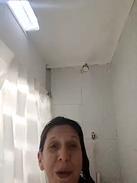 Snapshot of cari75 chatting on February 2026 09:29:02 PM cari75 online show from February 2026 09:29:02 PM