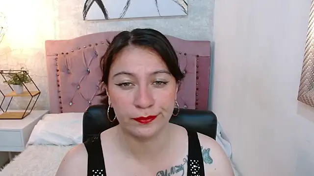 amanda rousee online show from January 2026 12:29:02 PM