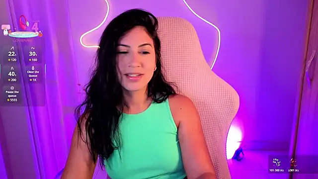 chloebum  online show from April 2026 11:05:01 AM