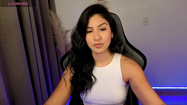 chloebum  online show from May 2026 11:05:02 AM