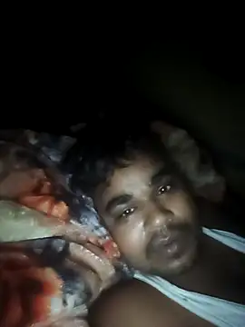 ahannaskar228 online show from April 2026 07:56:01 PM