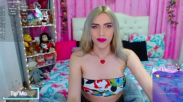 Snapshot of golden_girl01 chatting on March 2025 09:42:02 PM golden girl01 online show from March 2025 09:42:02 PM