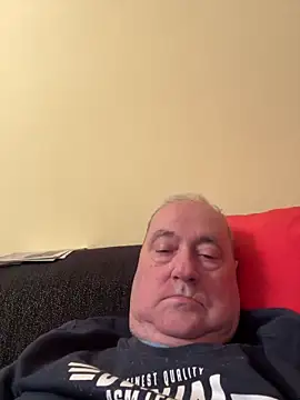 csikar online show from March 2026 06:13:01 PM