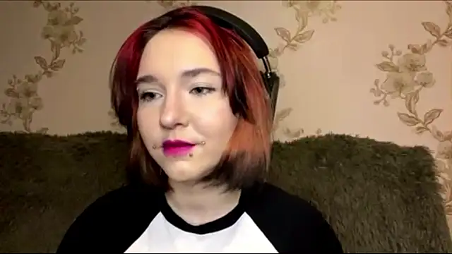 EmilyVeiro online show from March 2026 05:43:01 PM