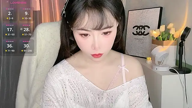 Anna25899 online show from December 2025 05:23:01 AM