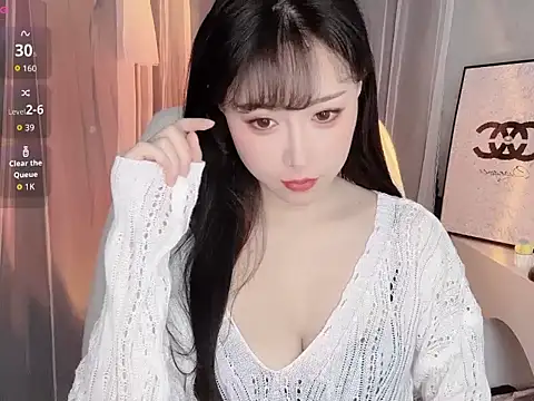 Anna25899 online show from December 2025 01:33:02 AM