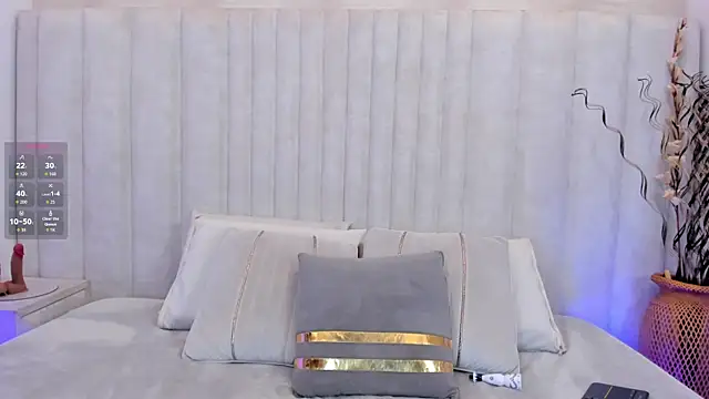 im ariana  online show from May 2026 08:13:02 PM