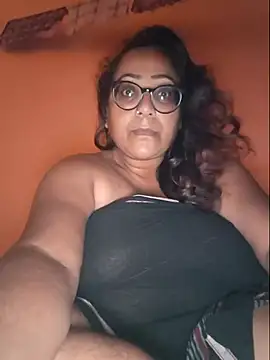 MISTI KOLK online show from July 2026 06:21:02 AM