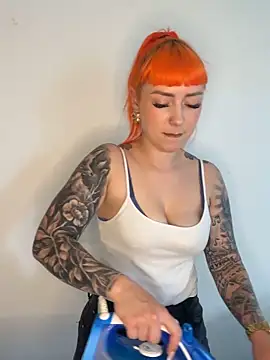 ScarletVixenLive online show from June 2026 12:55:02 PM