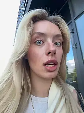 SunnyShiney online show from June 2026 03:51:02 PM