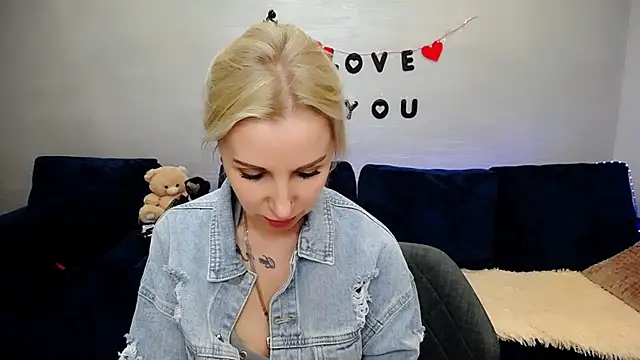 Hanna--Sweet online show from April 2026 03:38:02 PM