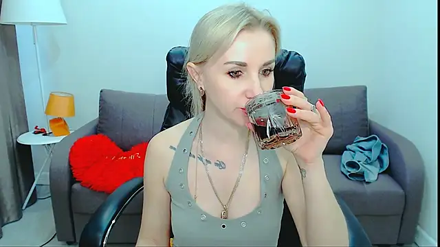 Hanna--Sweet online show from May 2026 10:55:02 AM