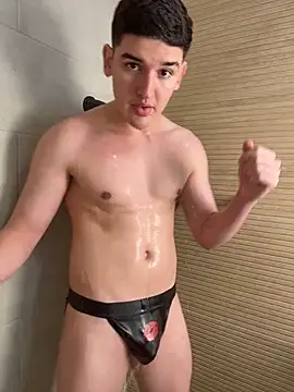 Valentino ceratti online show from December 2025 03:15:01 AM