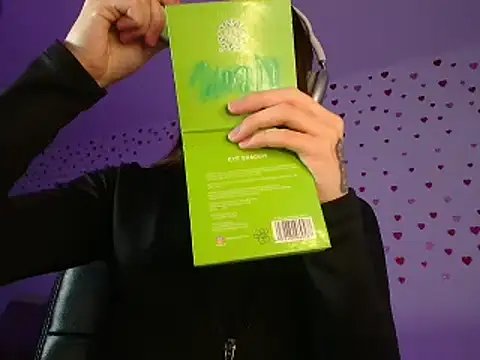 Snapshot of alina_lee chatting on February 2026 02:21:02 AM alina lee online show from February 2026 02:21:02 AM