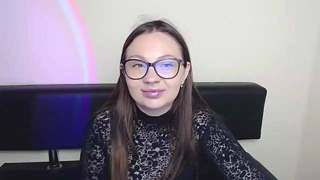 LiliaErmi online show from June 2026 06:24:02 AM