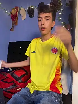 Juan Gomezz26 online show from March 2026 10:48:01 PM