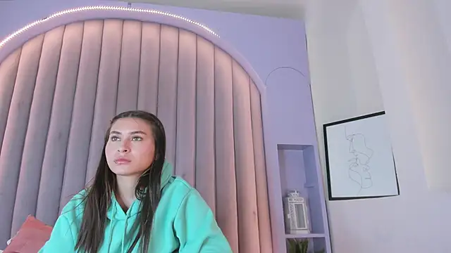 Miia Anderson online show from February 2026 02:31:01 PM