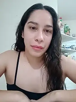 EvaHatman online show from December 2025 10:32:01 AM