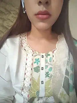 Snapshot of hot_queen78 chatting on February 2026 05:48:02 AM hot queen78 online show from February 2026 05:48:02 AM