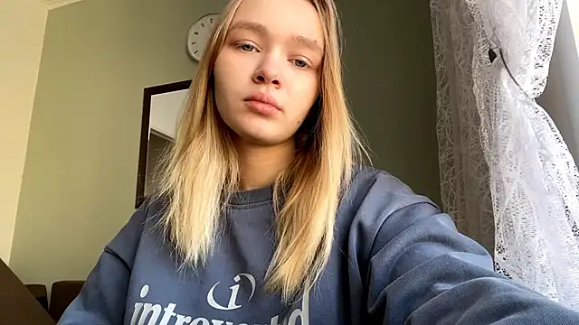 Snapshot of Leifuture chatting on January 2026 05:34:02 AM Leifuture online show from January 2026 05:34:02 AM