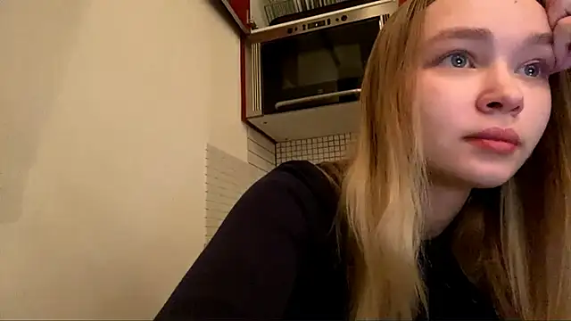 Snapshot of Leifuture chatting on February 2026 05:14:02 AM Leifuture online show from February 2026 05:14:02 AM