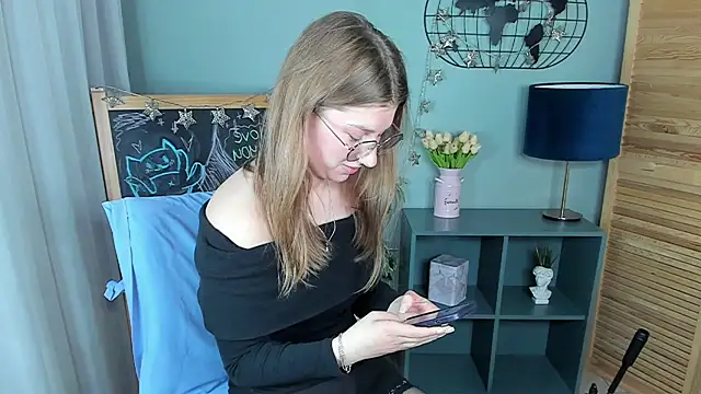 katymeaw online show from May 2026 01:45:02 AM